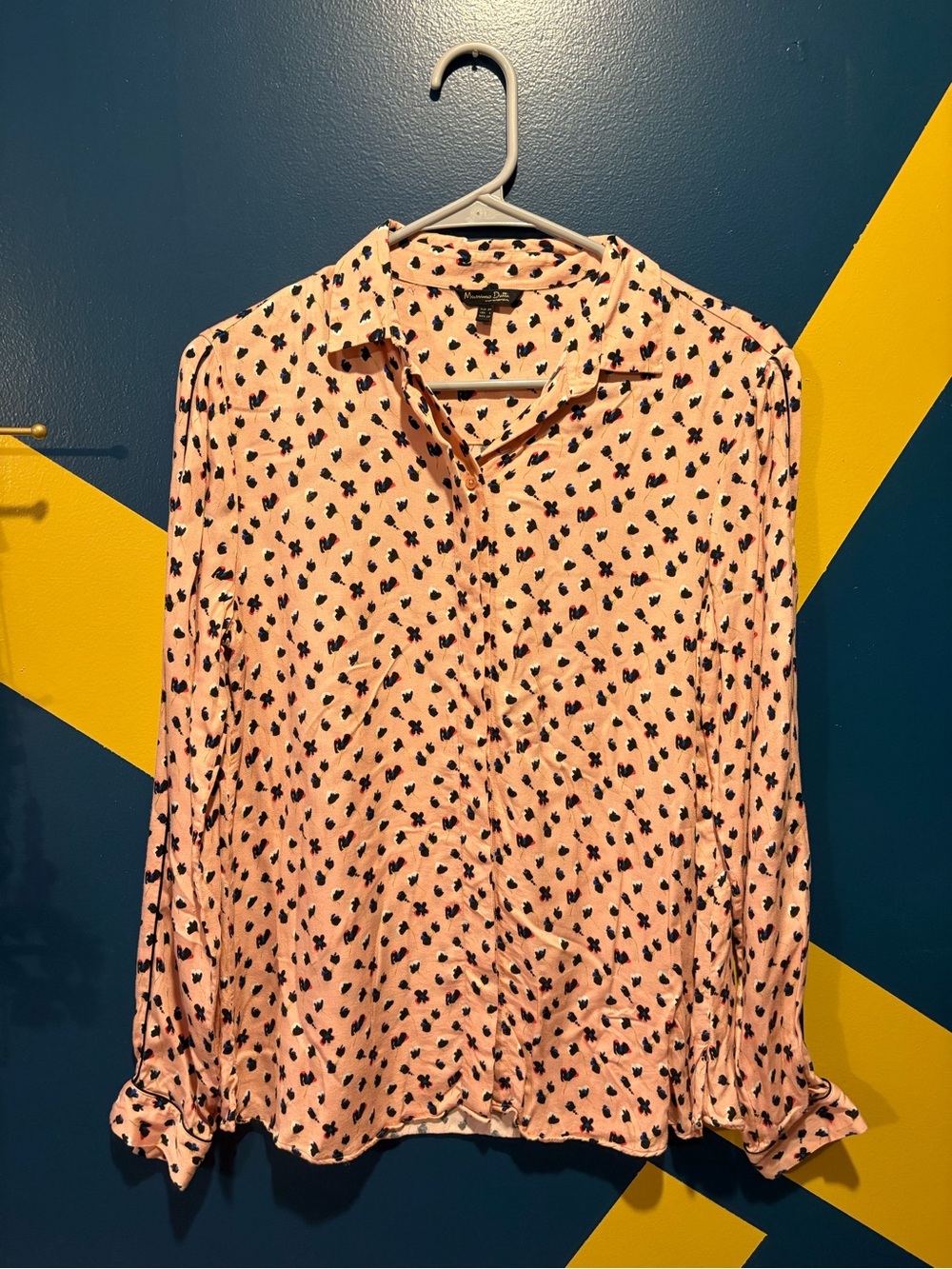 Massimo Dutti Pink & Black Floral Print V-Neck Button Down Shirt NWOT